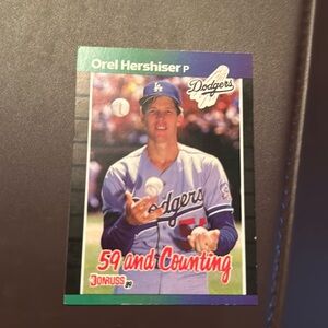 Orel Hershiser P 1988 Leaf Baseball Card